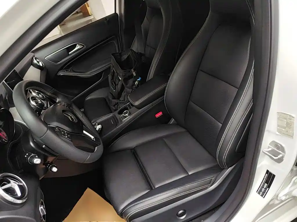 Mercedes-Benz GLA 2016 — фото 22