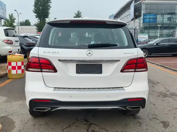 Mercedes-Benz GLE 2017