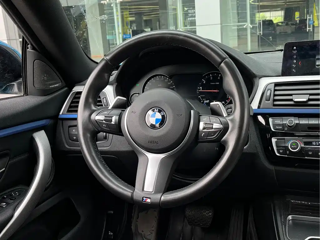 BMW 4 Series 2018 — фото 19