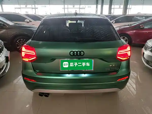 Audi Q2L 2020