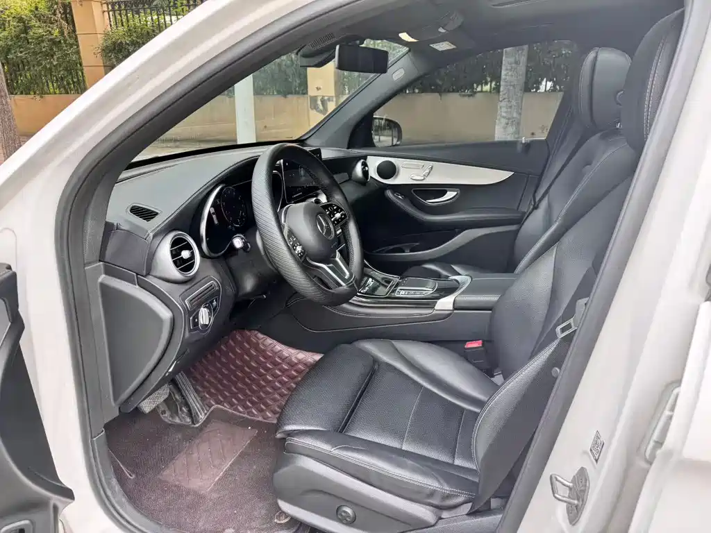 Mercedes-Benz GLC 2022