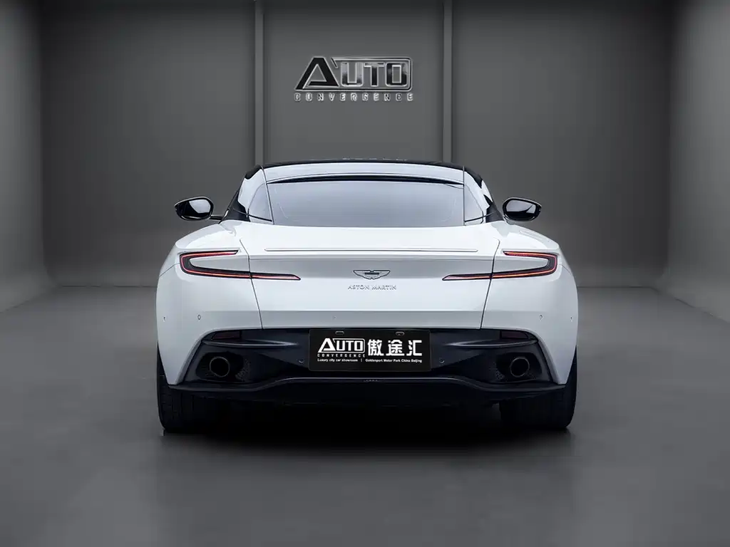Aston Martin DB11 2019 — фото 4
