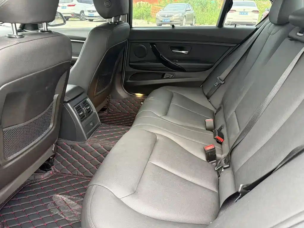 BMW 3 Series 2017