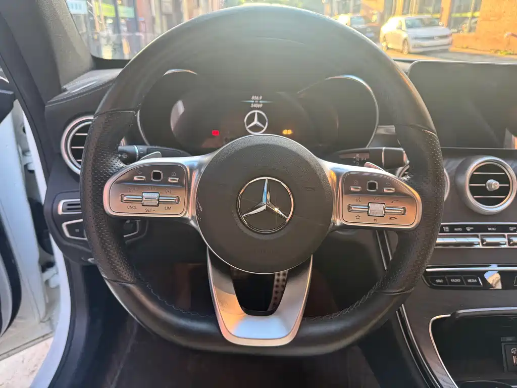 Mercedes-Benz C-Class 2021 — фото 10