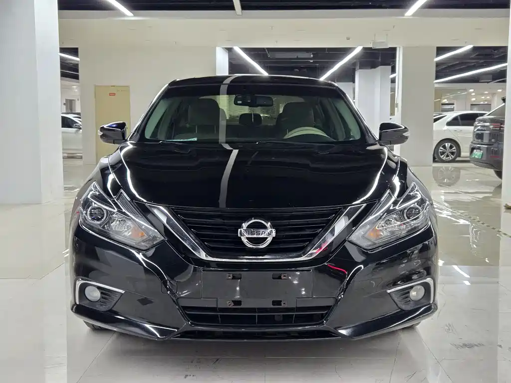 Nissan Teana 2018