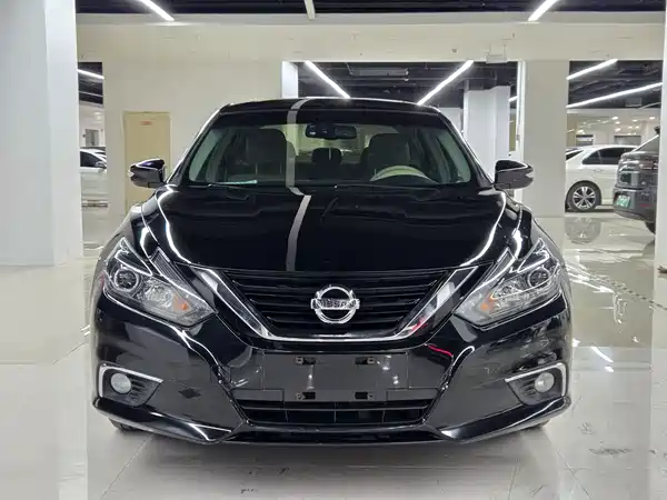 Nissan Teana 2018