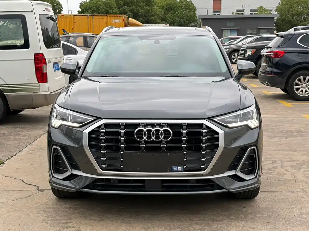 Audi Q3 2023