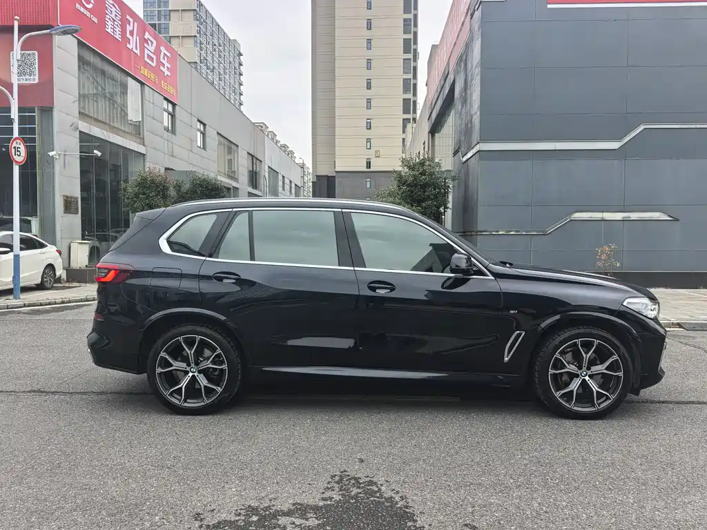 BMW X5 2023 — фото 2
