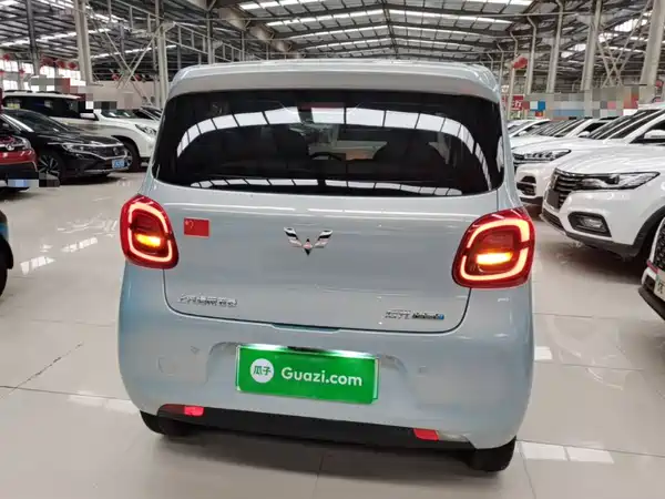 Wuling Hongguang MINIEV 2025