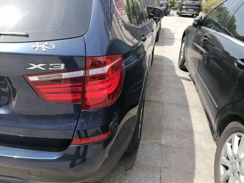 BMW X3 2018 — фото 8