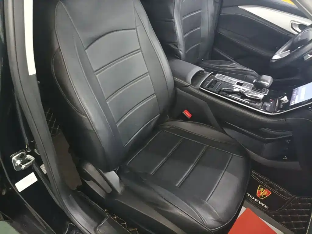 Roewe i6 MAX 2022 — фото 25