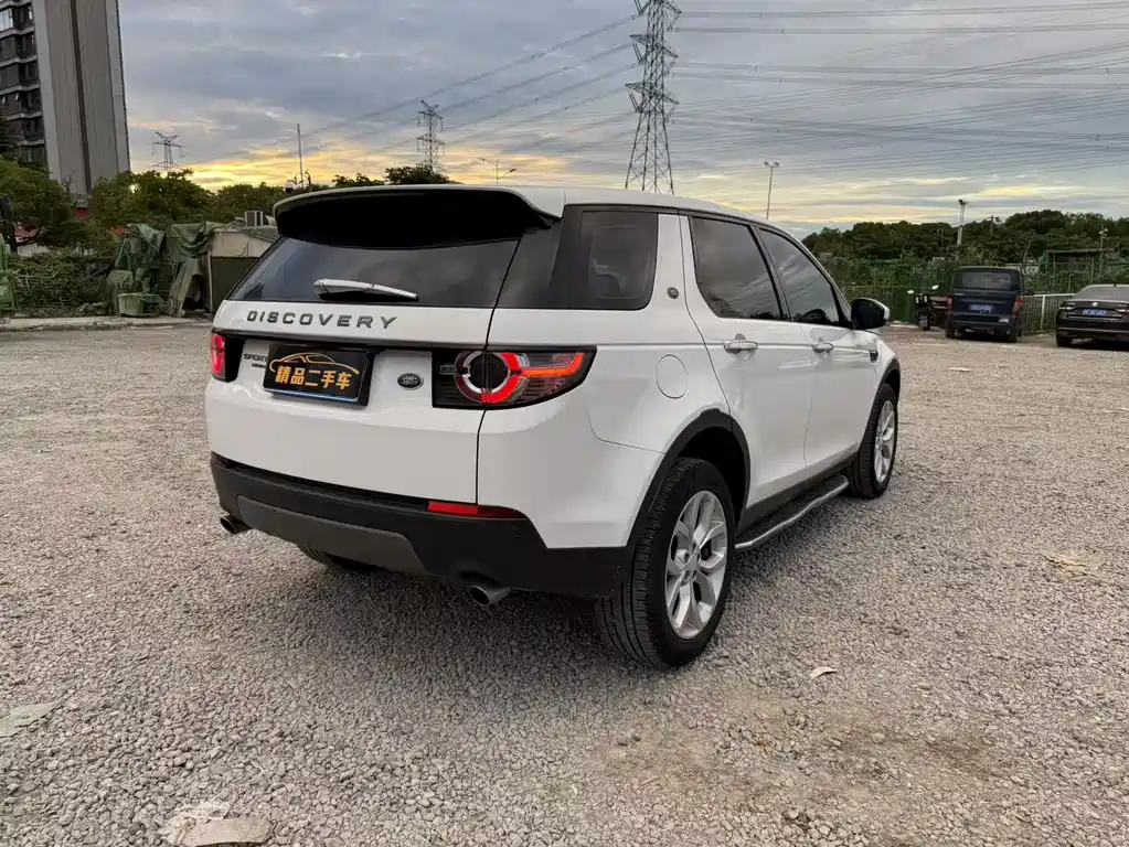 Land Rover Discovery Sport 2015 — фото 9