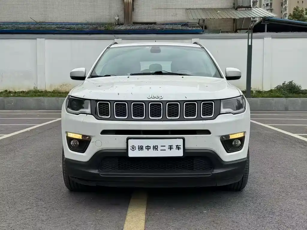 Jeep Compass 2017 — фото 1