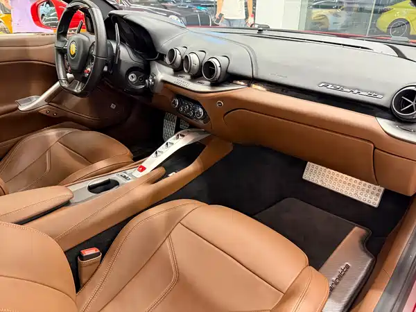 Ferrari F12berlinetta 2013