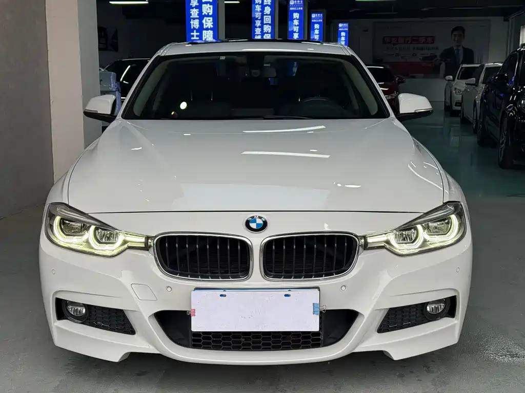 BMW 3 Series 2018 — фото 2
