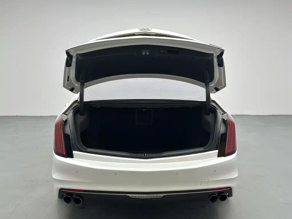 Cadillac CT6 2020 — фото 12