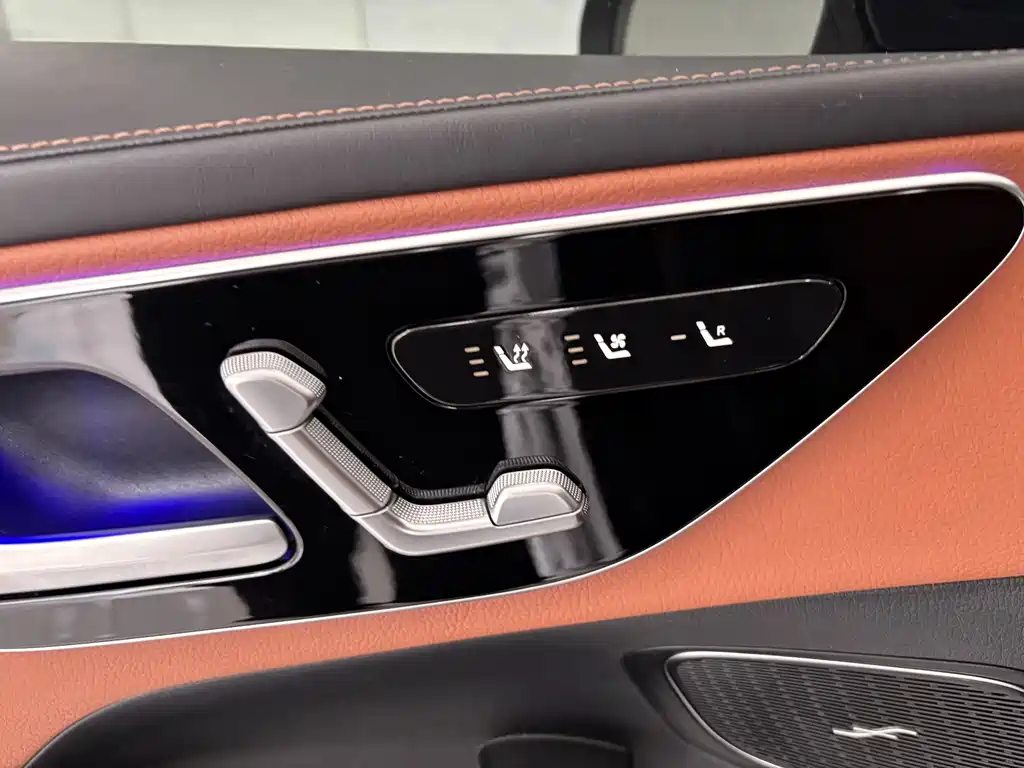 Mercedes-Benz GLC 2023 — фото 12