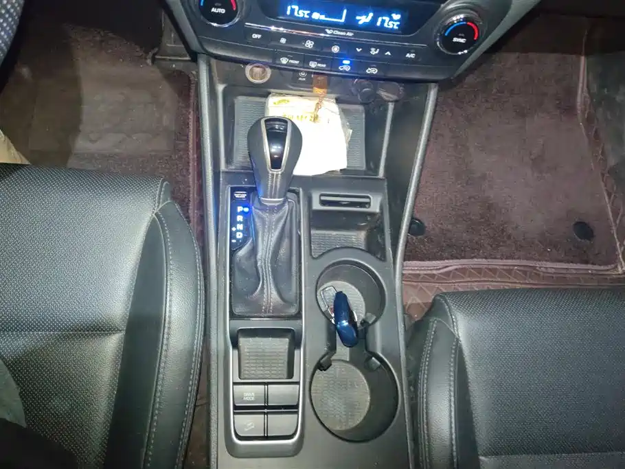 Hyundai Tucson 2017 — фото 16