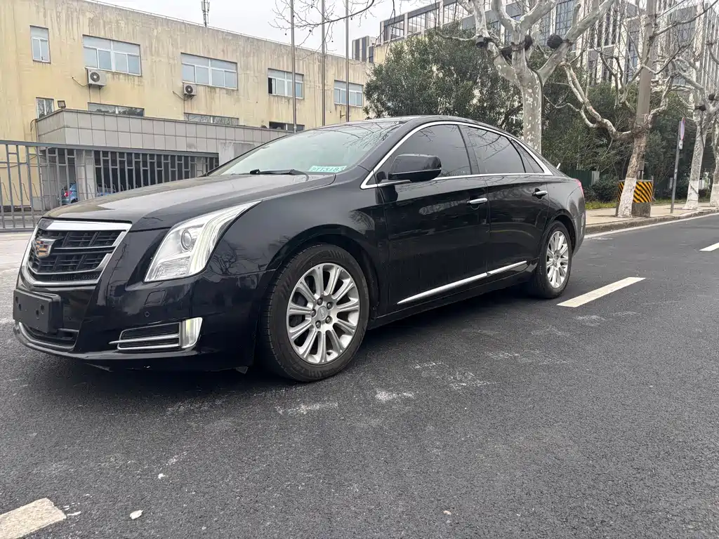 Cadillac XTS 2017 — фото 3