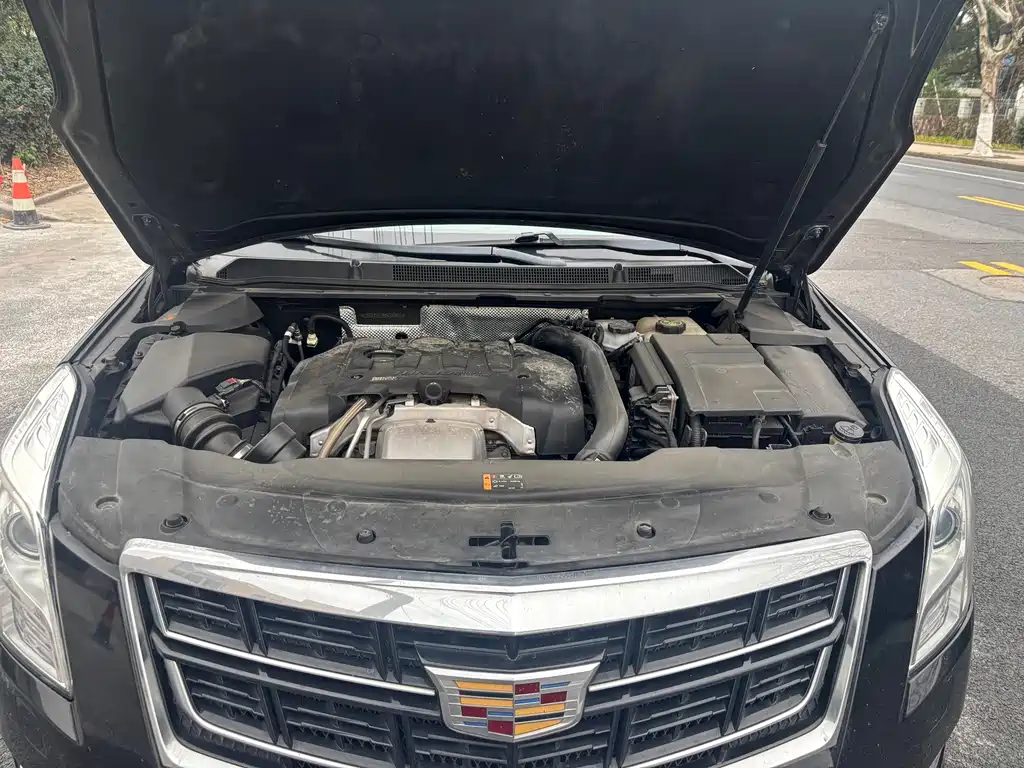 Cadillac XTS 2017 — фото 11