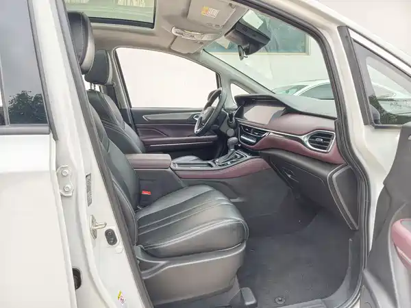 GAC Trumpchi M6 2023