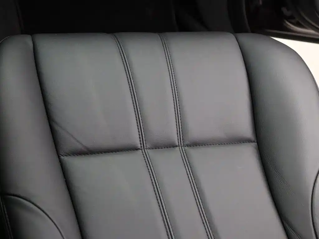 Jaguar XJ 2014 — фото 25