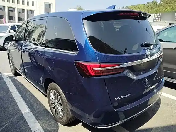Buick GL8 2023