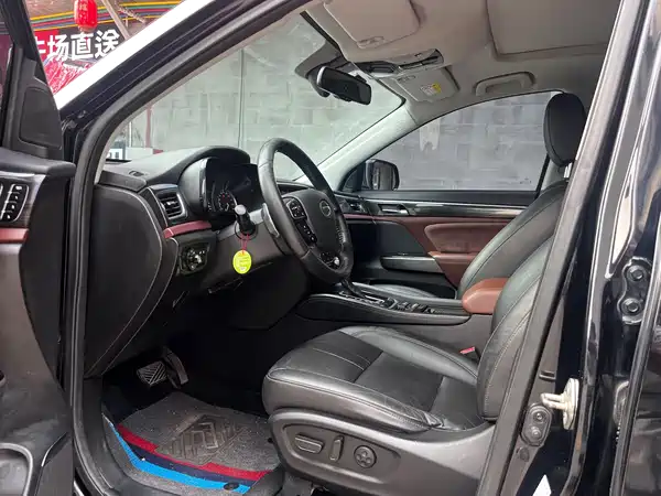 GAC Trumpchi GS8 2018