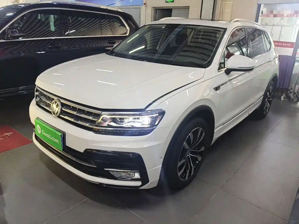Volkswagen Tiguan L 2020