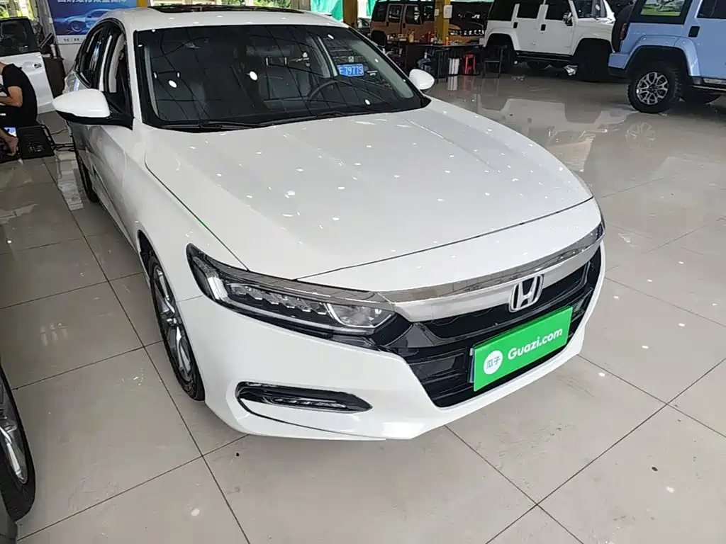 Honda Accord 2018 — фото 4