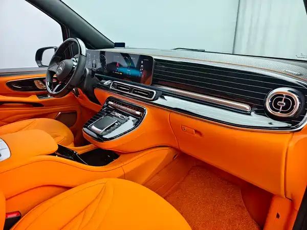 Mercedes-Benz Vito 2024