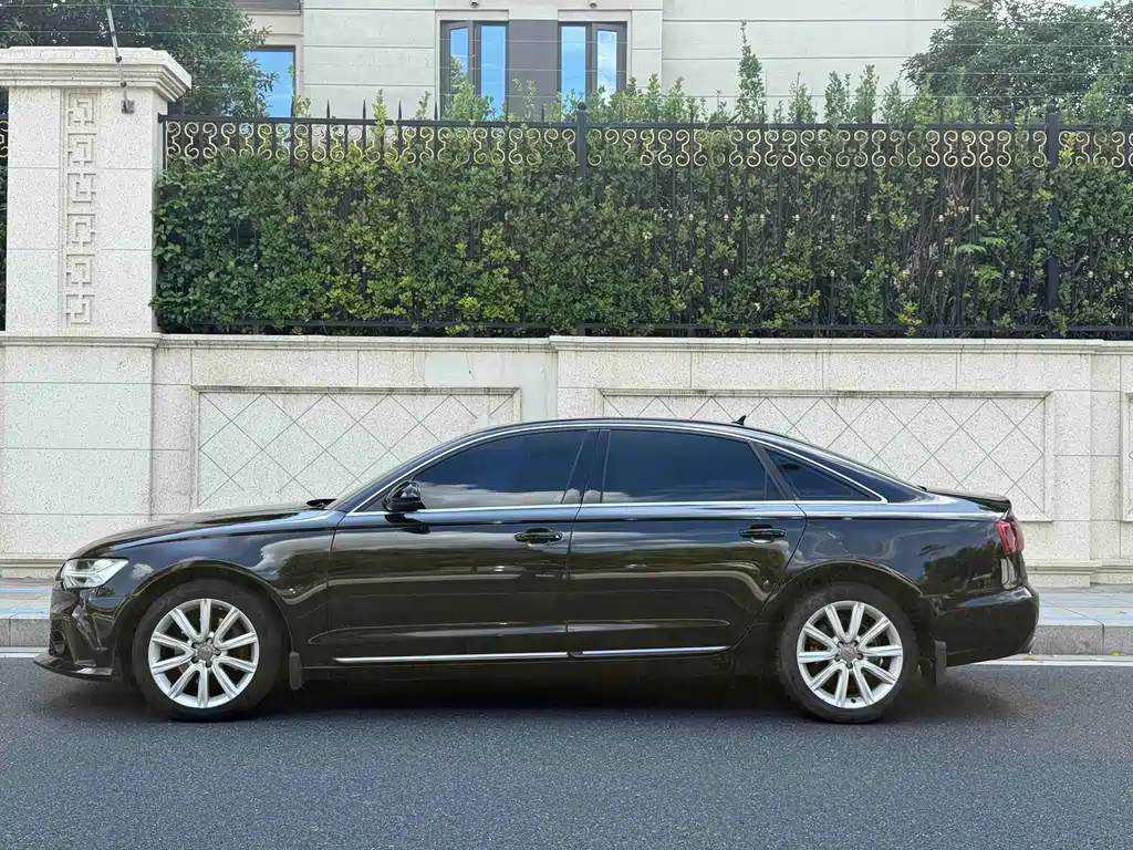 Audi A6L 2014