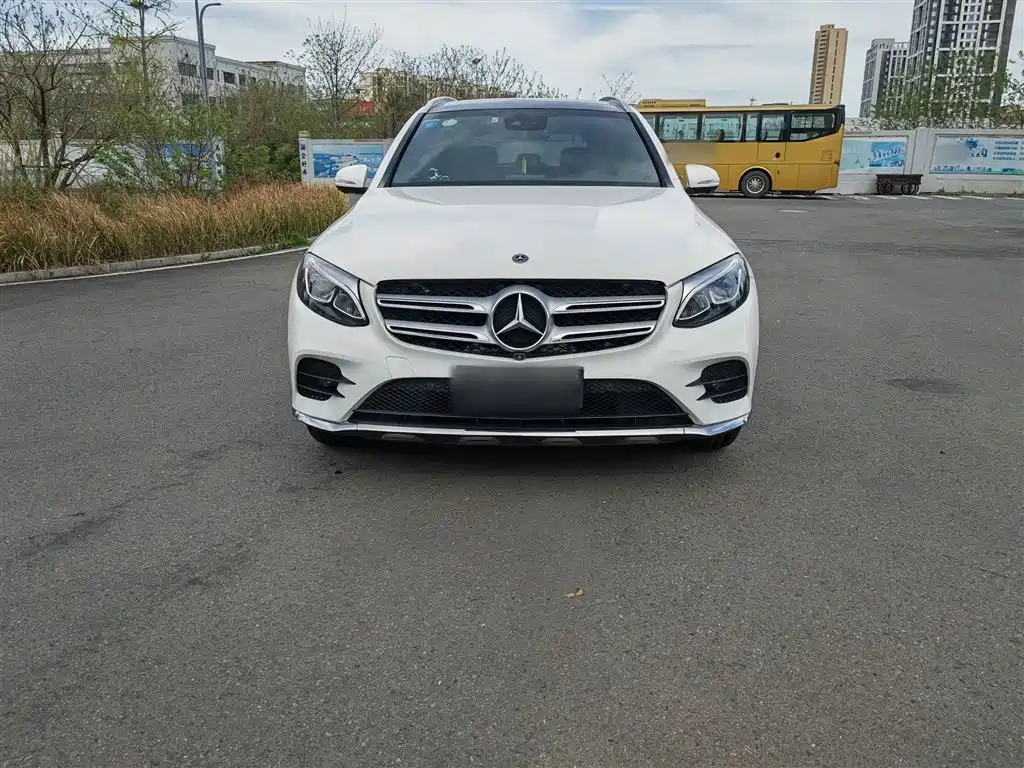 Mercedes-Benz GLC 2017 — фото 3
