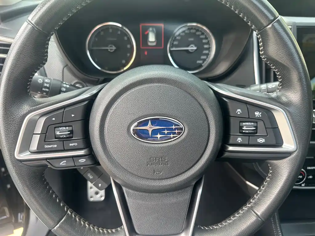 Subaru Forester 2023 — фото 14