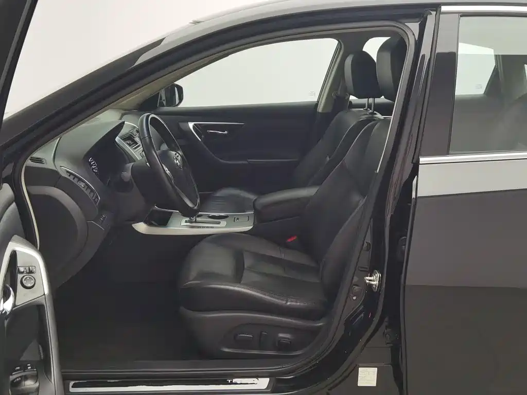 Nissan Teana 2018 — фото 10