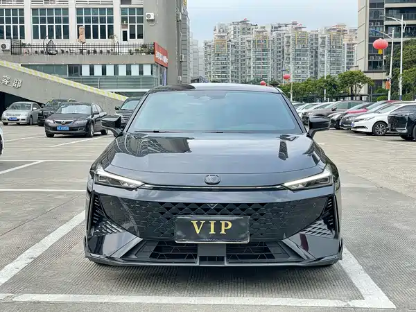 Changan UNI-V 2024