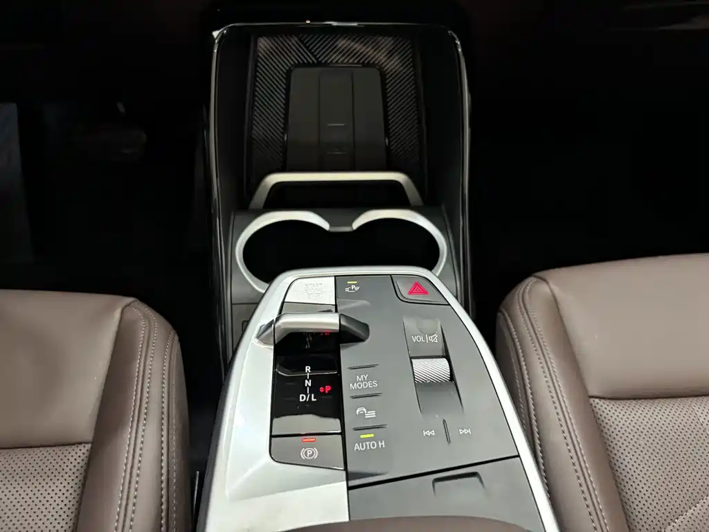 BMW X1 2024 — фото 19