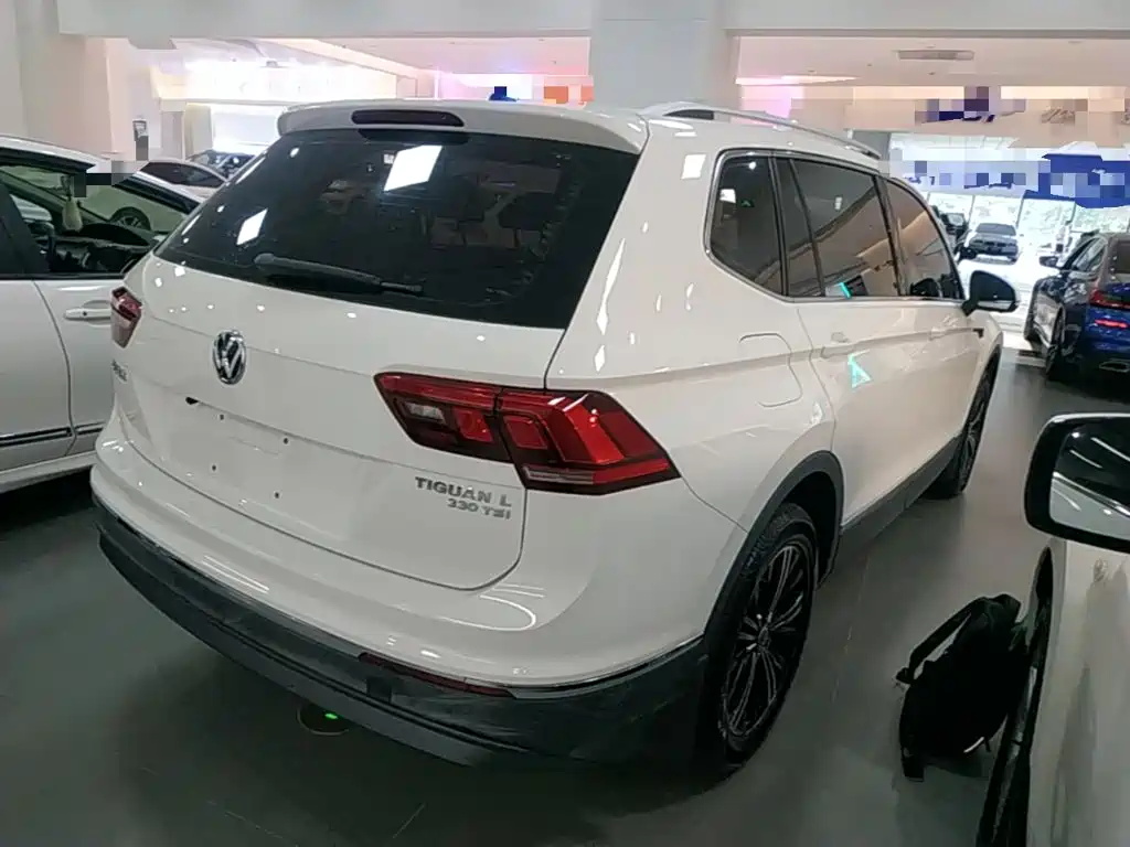 Volkswagen Tiguan L 2020