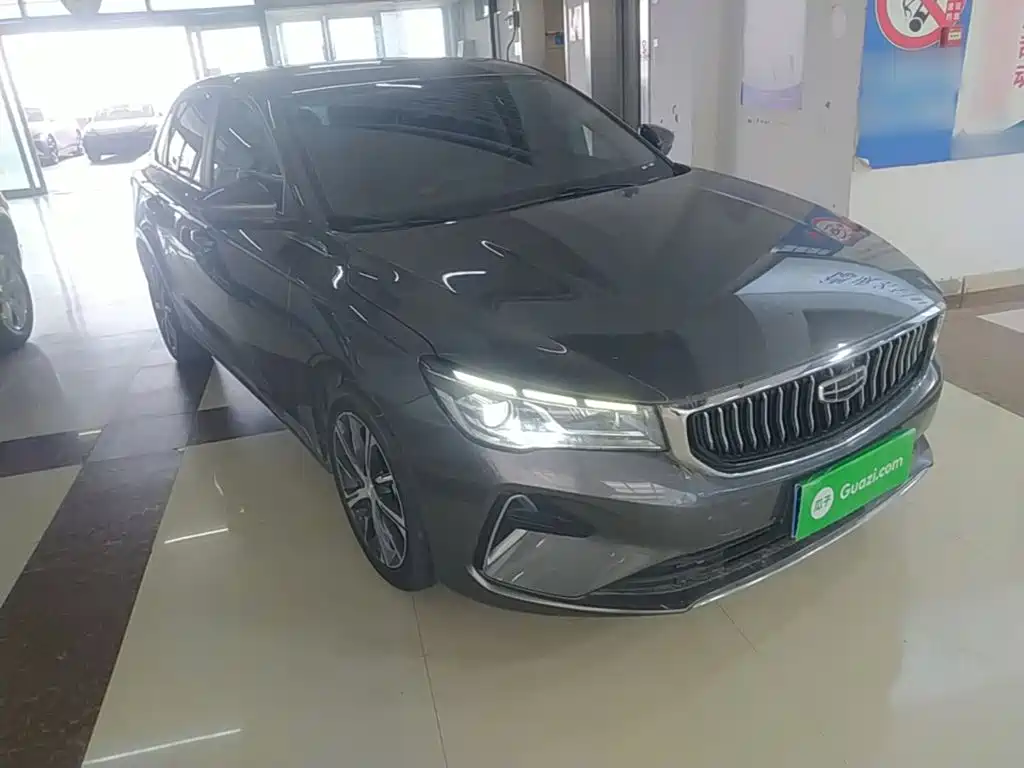 Geely Emgrand 2023