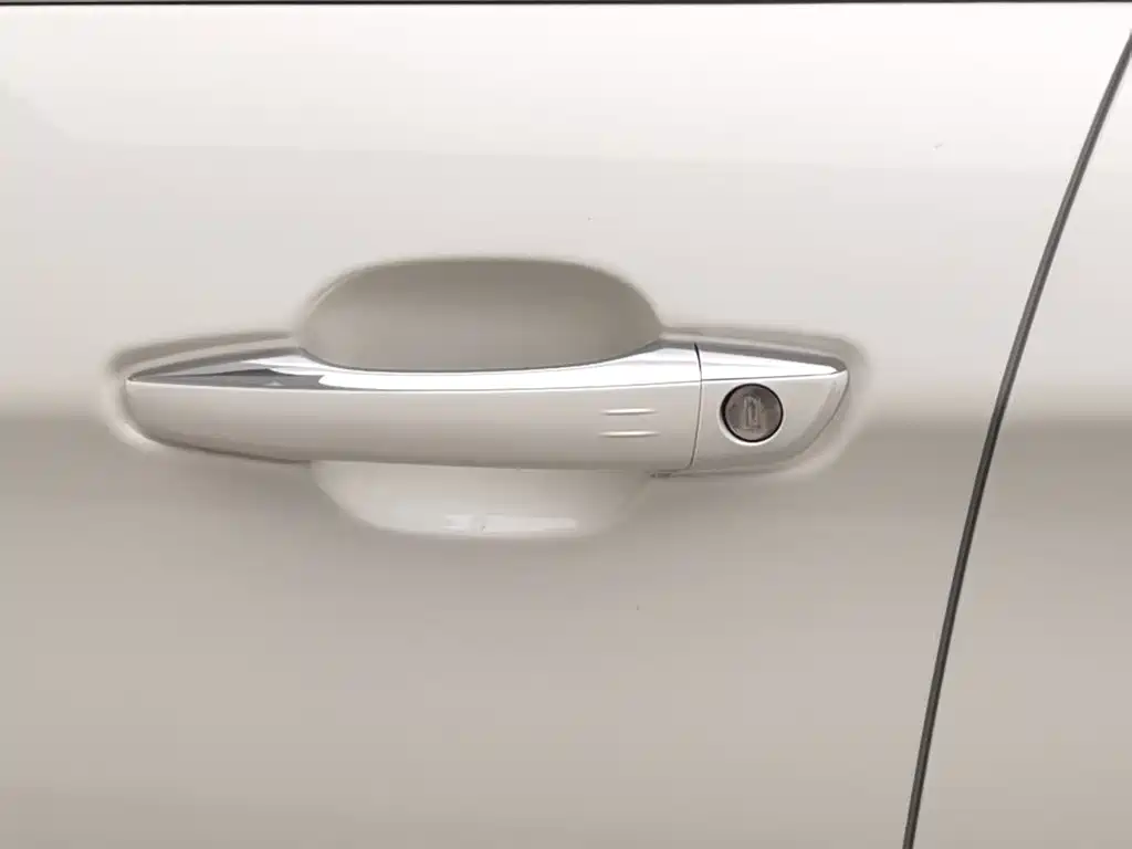 Citroën C5 2018 — фото 18