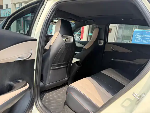 BYD Dolphin 2024