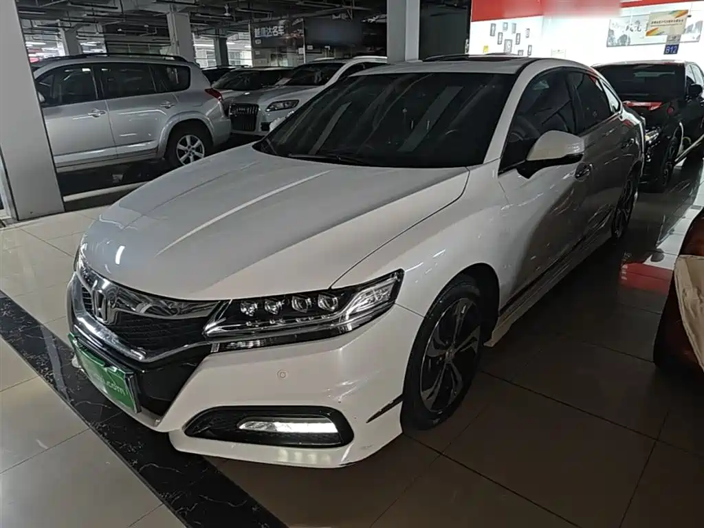 Honda Spirior 2017 — фото 2