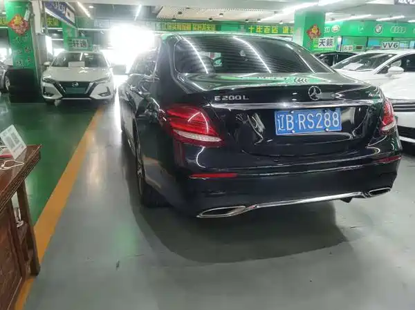 Mercedes-Benz E-Class 2018