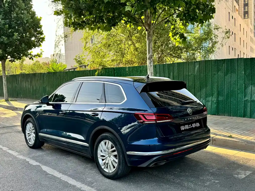 Volkswagen Touareg 2019 — фото 7