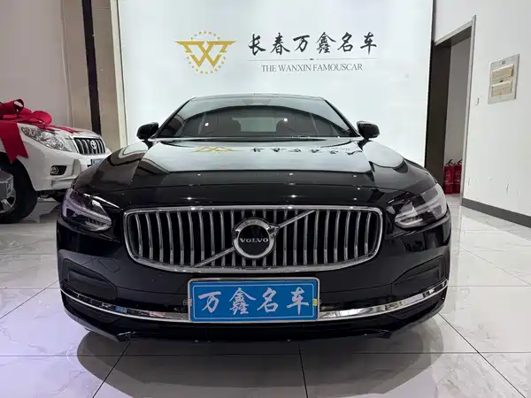 Volvo S90 2024