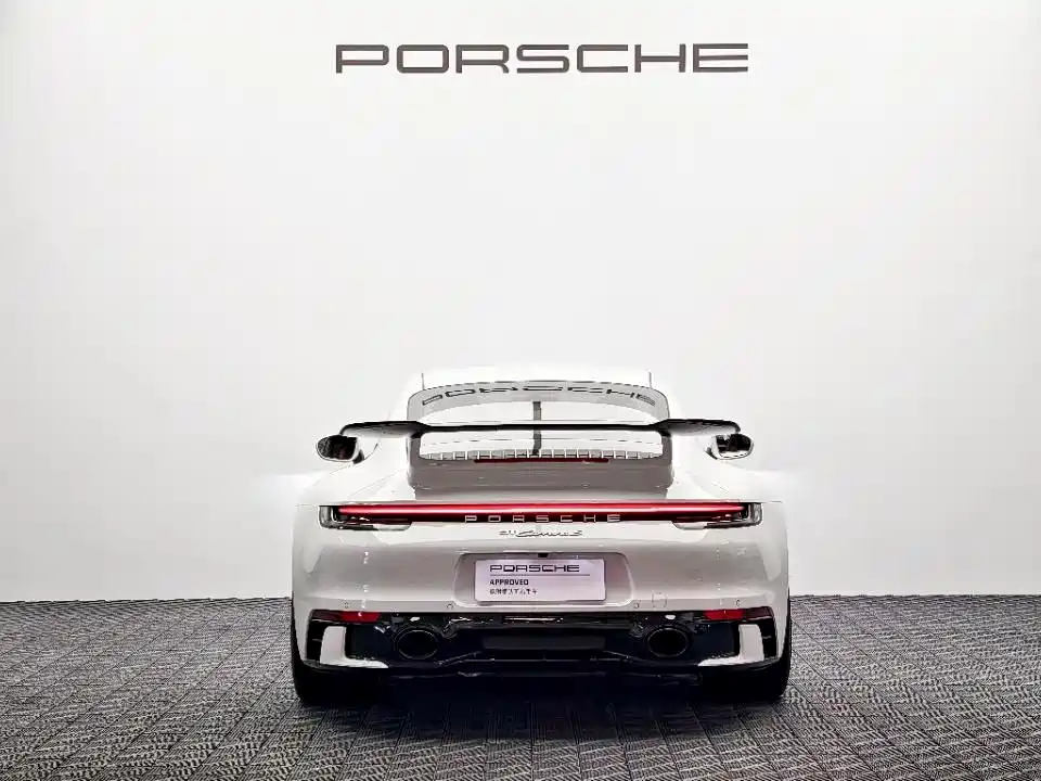 Porsche 911 2023 — фото 7