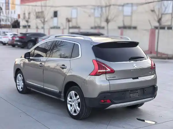 Peugeot 3008 2015