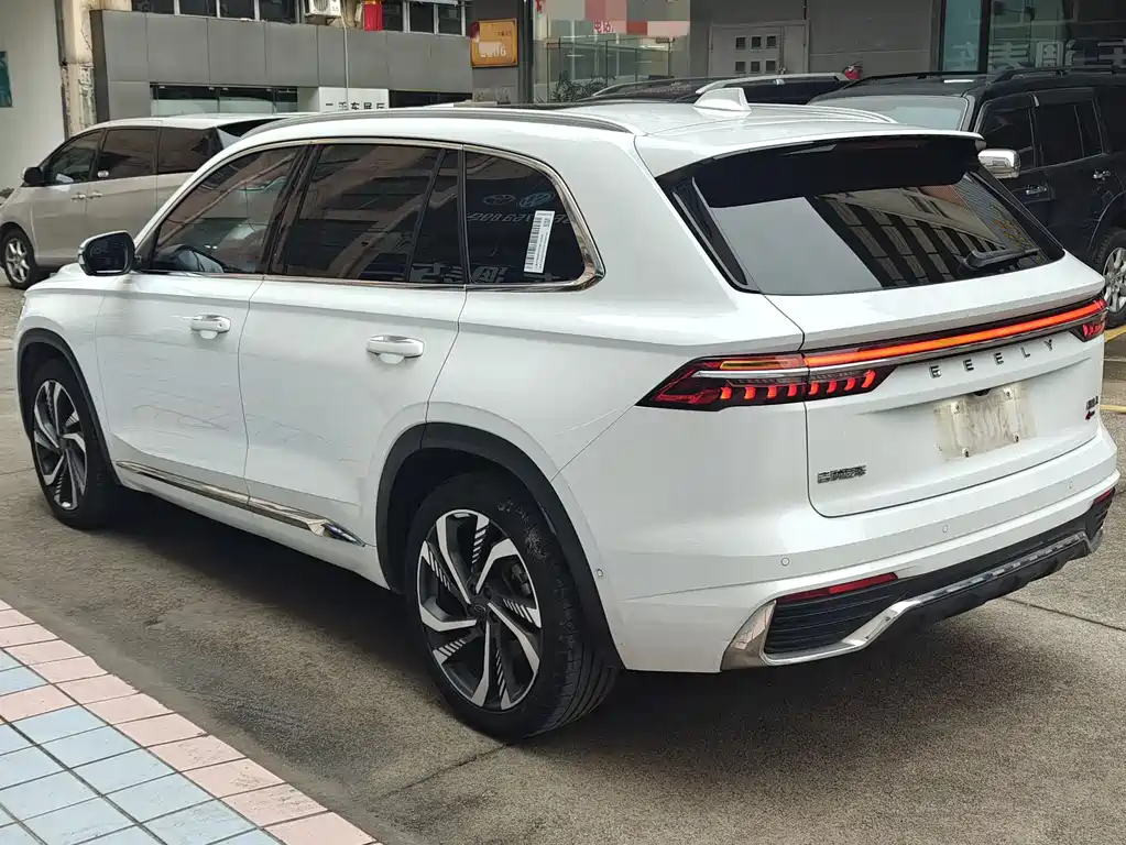 Geely Xingyue L 2022 — фото 5
