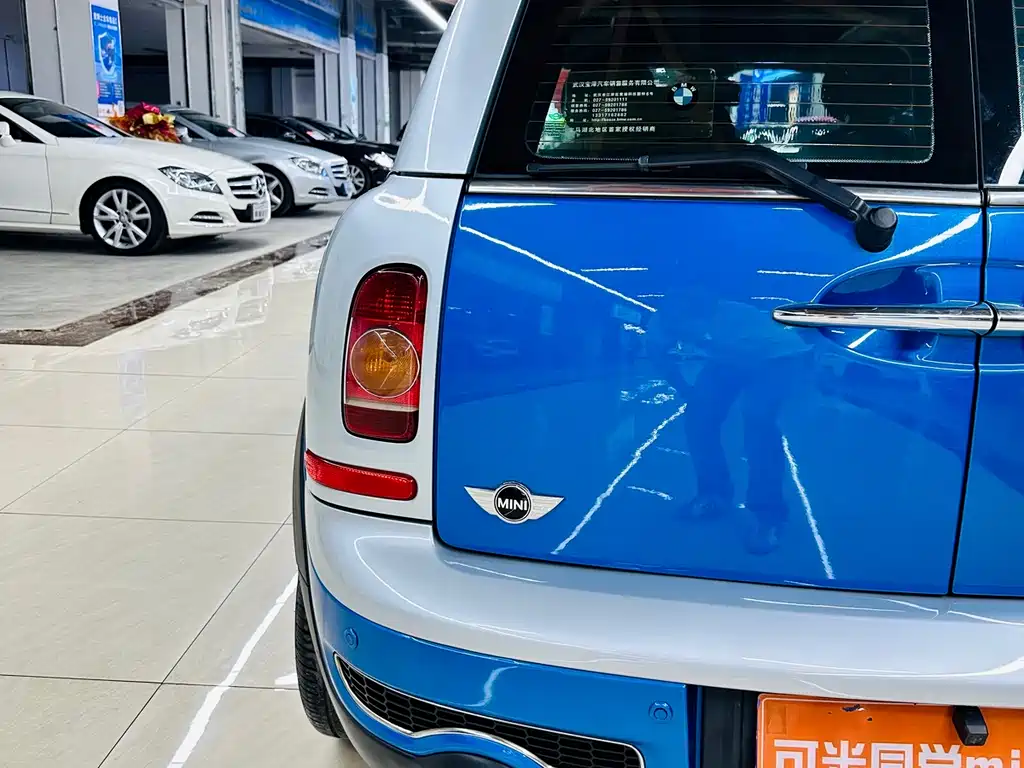 MINI Clubman 2010 — фото 14