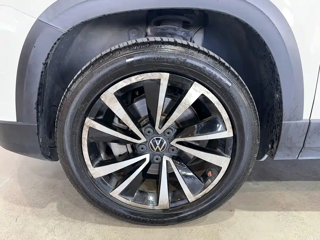 Volkswagen Tharu 2021 — фото 11
